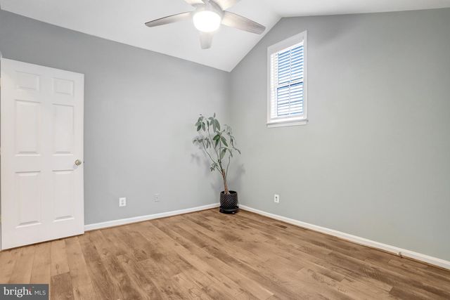 6043 RIDDLE WALK, Alexandria, VA 22312