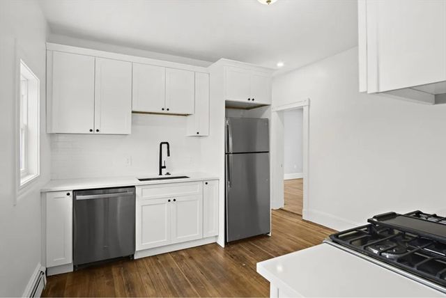 38 Woodford 2, Boston, MA 02125