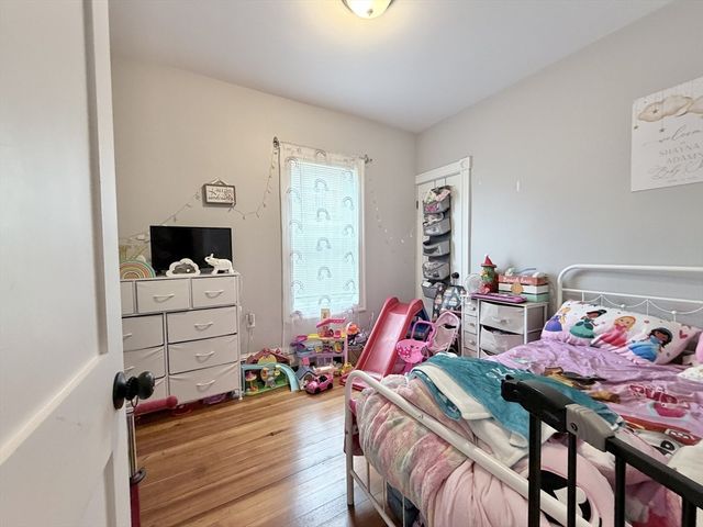 38 Woodford 2, Boston, MA 02125