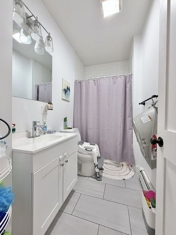 38 Woodford 2, Boston, MA 02125
