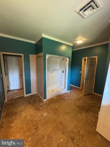 1 BARNITZ RD, Carlisle, PA 17015