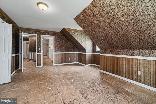 1 BARNITZ RD, Carlisle, PA 17015
