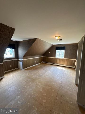 1 BARNITZ RD, Carlisle, PA 17015