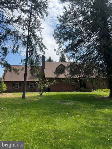1 BARNITZ RD, Carlisle, PA 17015