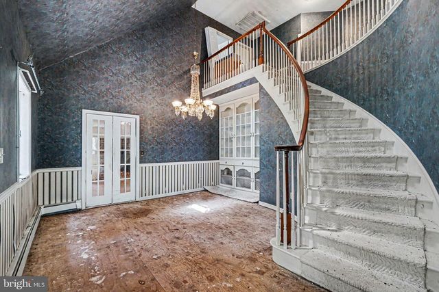 1 BARNITZ RD, Carlisle, PA 17015