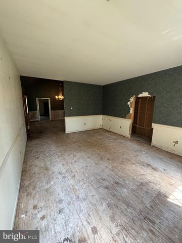 1 BARNITZ RD, Carlisle, PA 17015