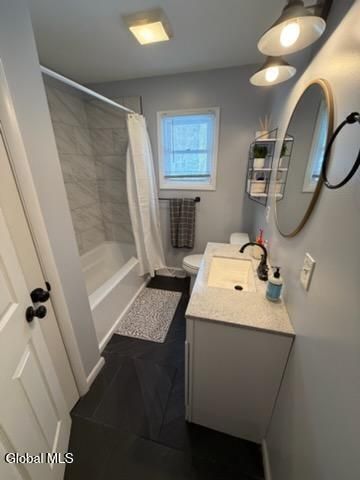 18 Bonner Drive, Queensbury, NY 12804