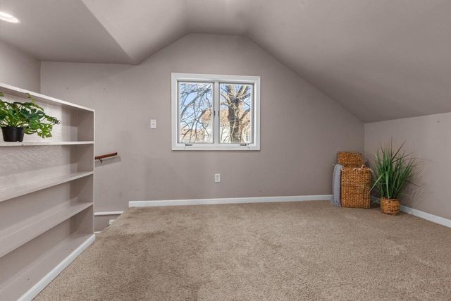 211 N BRIGGS STREET, Hortonville, WI 54944