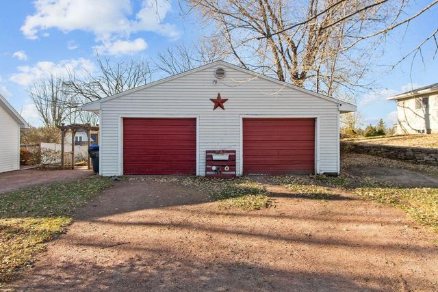 211 N BRIGGS STREET, Hortonville, WI 54944