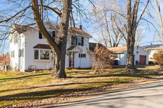 211 N BRIGGS STREET, Hortonville, WI 54944