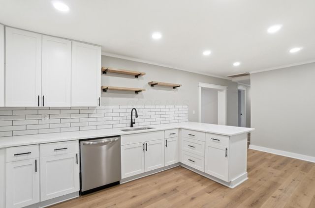 311 N Park Drive, Baltimore, OH 43105
