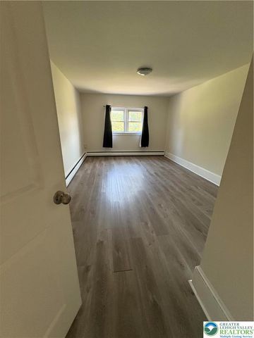 3837 Bath PIKE, Hanover Twp, PA 18017