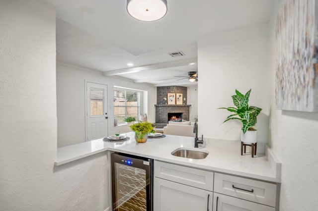 8006 Vickridge Lane, Spring, TX 77379