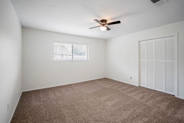 8006 Vickridge Lane, Spring, TX 77379