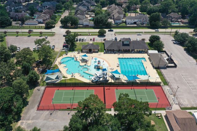 8006 Vickridge Lane, Spring, TX 77379