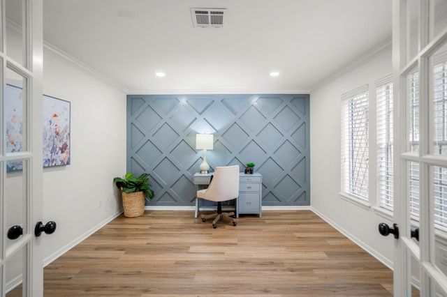 8006 Vickridge Lane, Spring, TX 77379