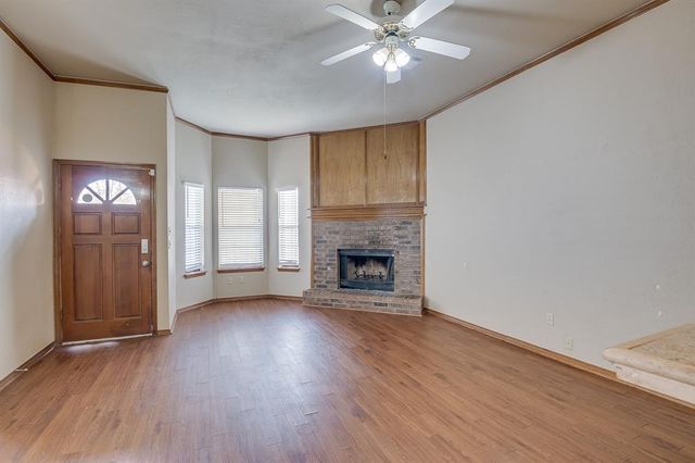 2127 Lonnie Lane, Moore, OK 73170