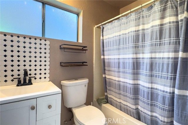 544 N Orange B, La Puente, CA 91744