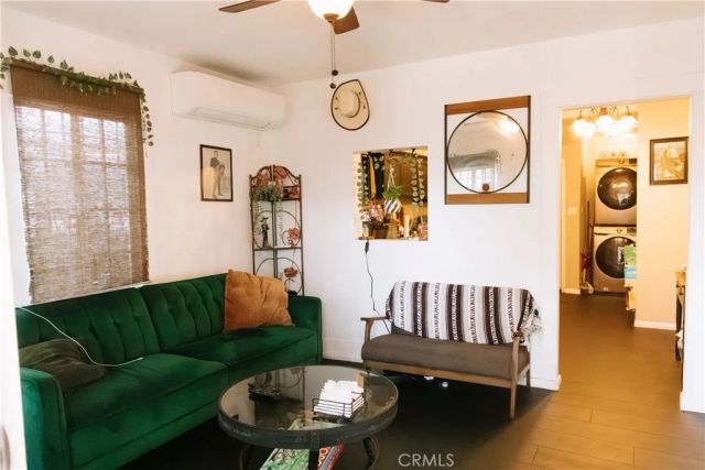 9802 Defiance, Los Angeles, CA 90002