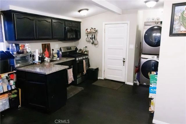 9802 Defiance, Los Angeles, CA 90002