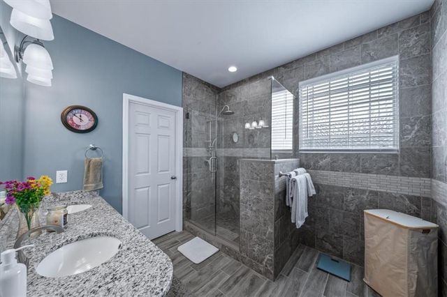 34535 W 84th Street, De Soto, KS 66018