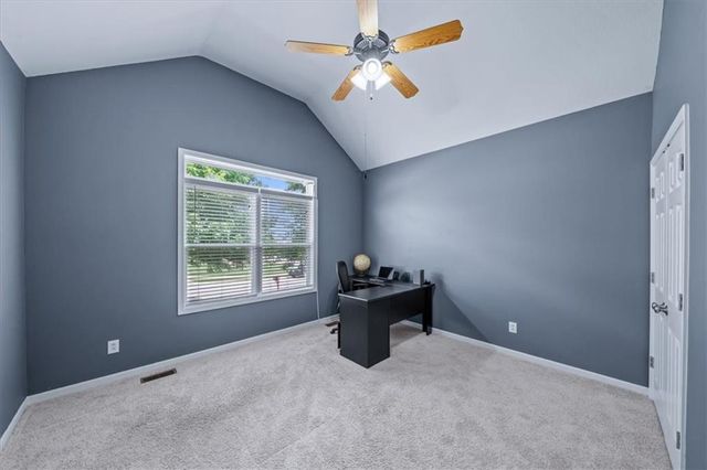 34535 W 84th Street, De Soto, KS 66018