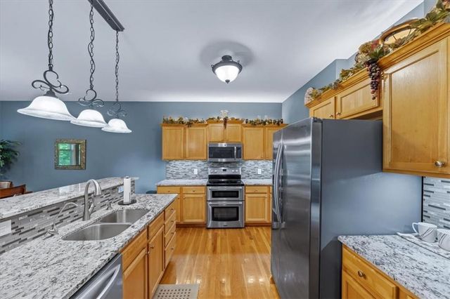 34535 W 84th Street, De Soto, KS 66018
