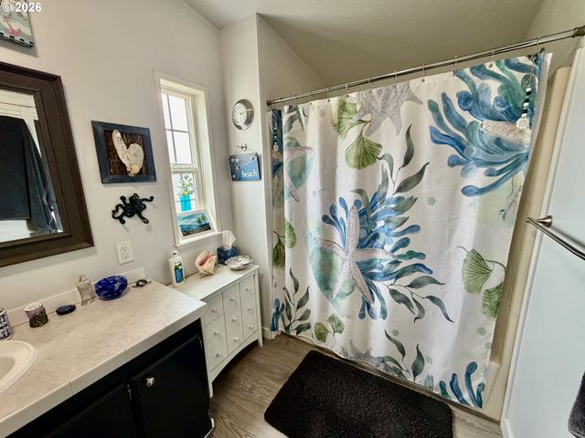 1699 N TERRY St 351, Eugene, OR 97402