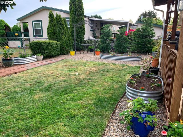 1699 N TERRY St 351, Eugene, OR 97402