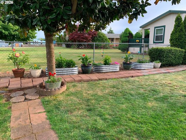 1699 N TERRY St 351, Eugene, OR 97402