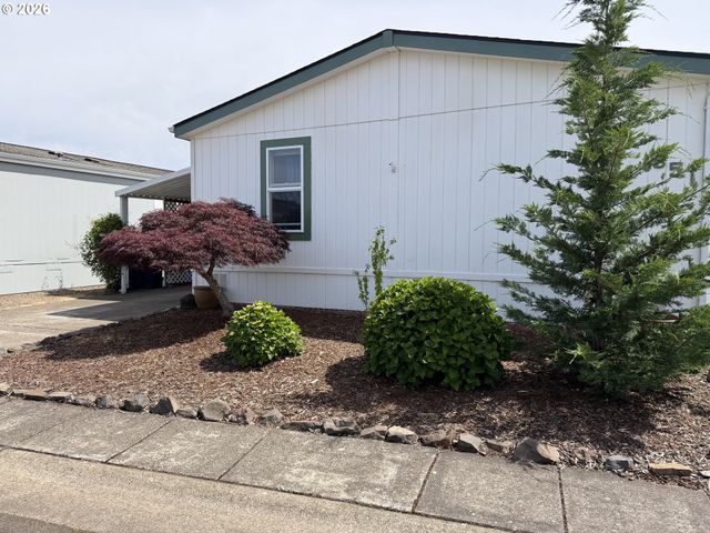 1699 N TERRY St 351, Eugene, OR 97402
