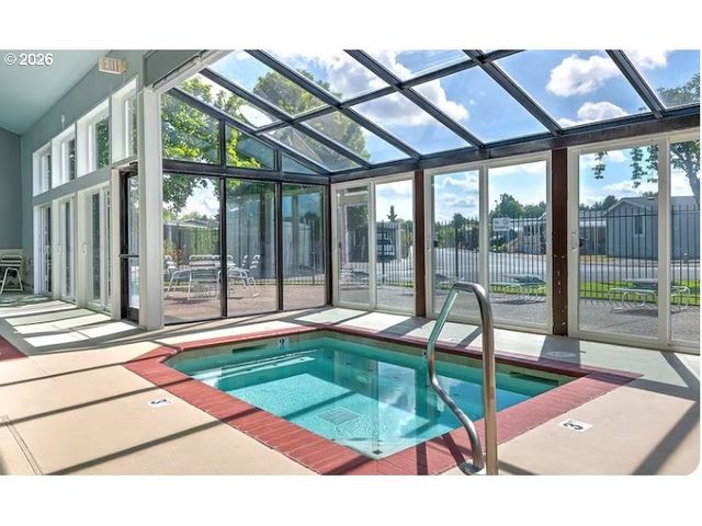 1699 N TERRY St 351, Eugene, OR 97402