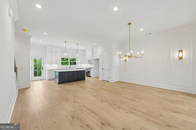 337 Sugarview Road, Sugar Hill, GA 30518
