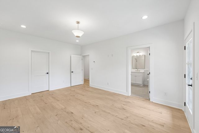 337 Sugarview Road, Sugar Hill, GA 30518