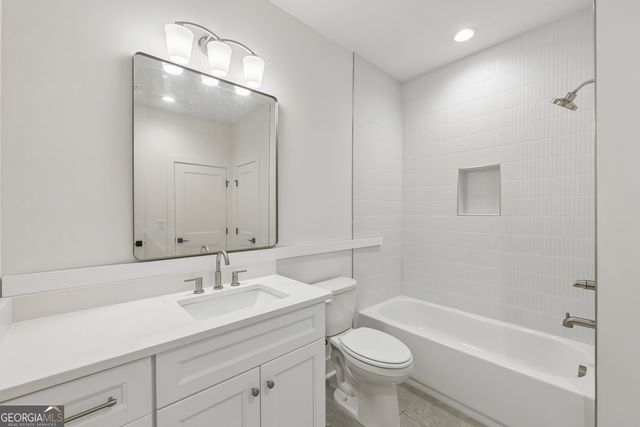 337 Sugarview Road, Sugar Hill, GA 30518