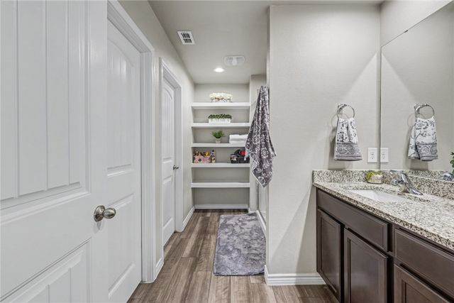 7601 Cowboy Trail Lane, Corpus Christi, TX 78414