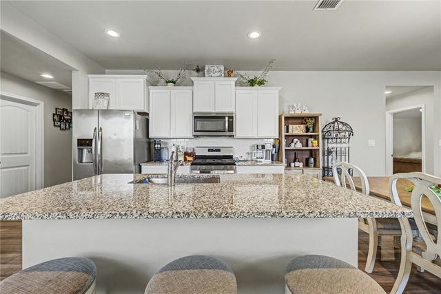 7601 Cowboy Trail Lane, Corpus Christi, TX 78414