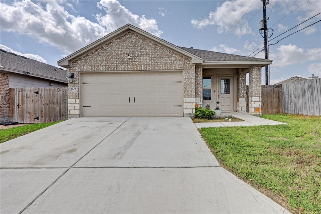 7601 Cowboy Trail Lane, Corpus Christi, TX 78414 — photo 2