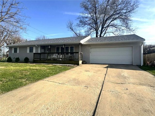 216 Fifteenth Street, Chillicothe, MO 64601
