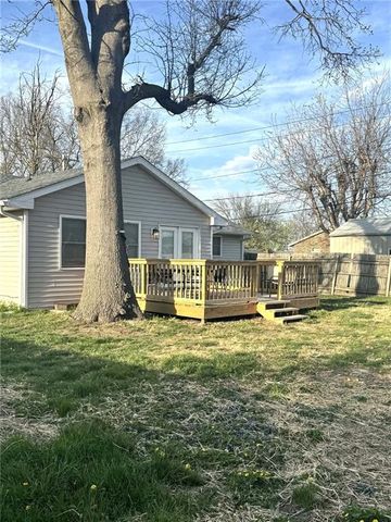 216 Fifteenth Street, Chillicothe, MO 64601