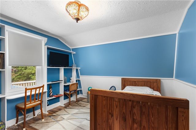 2250 Indian Camp Run Road, New Concord, OH 43762