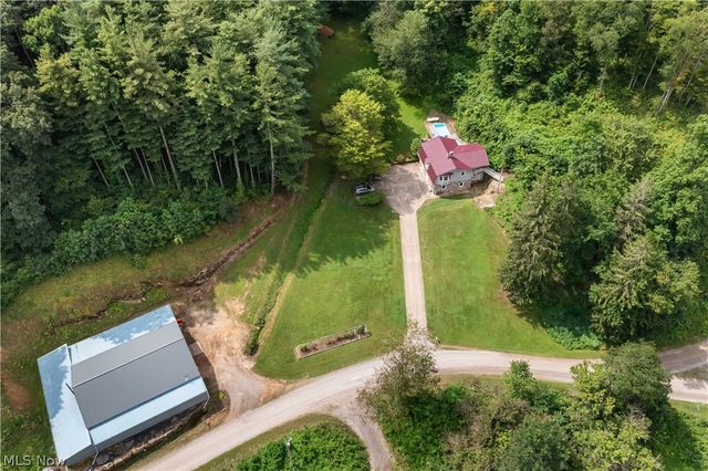 2250 Indian Camp Run Road, New Concord, OH 43762