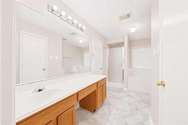 12030 Bunny Lane, Pinehurst, TX 77362
