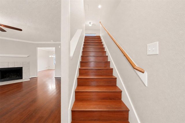 12030 Bunny Lane, Pinehurst, TX 77362
