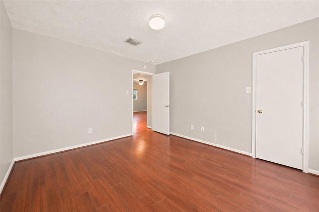 12030 Bunny Lane, Pinehurst, TX 77362