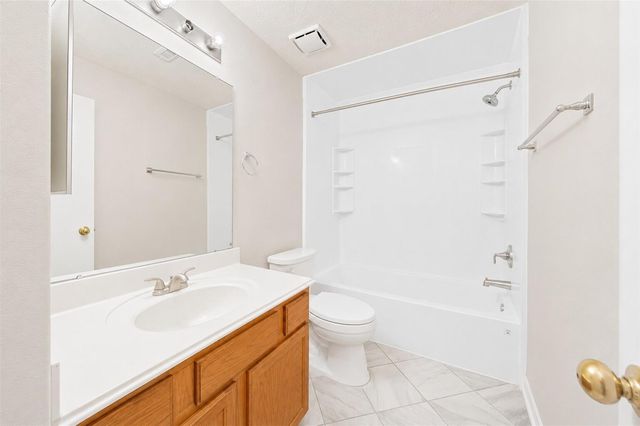 12030 Bunny Lane, Pinehurst, TX 77362