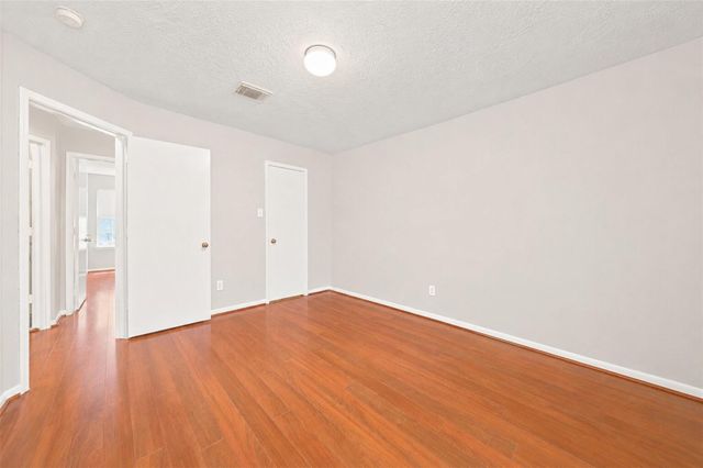 12030 Bunny Lane, Pinehurst, TX 77362
