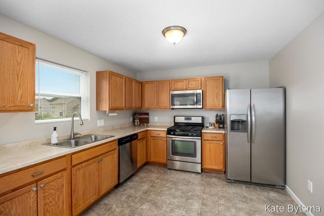 4614 Quaker Hill Court, Kentwood, MI 49512