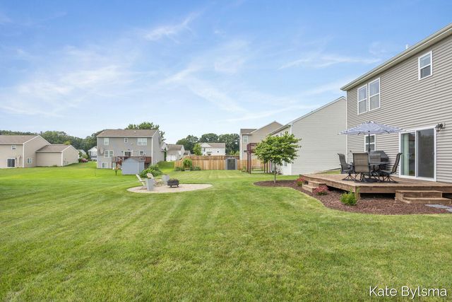 4614 Quaker Hill Court, Kentwood, MI 49512