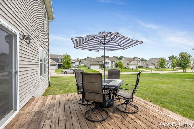 4614 Quaker Hill Court, Kentwood, MI 49512